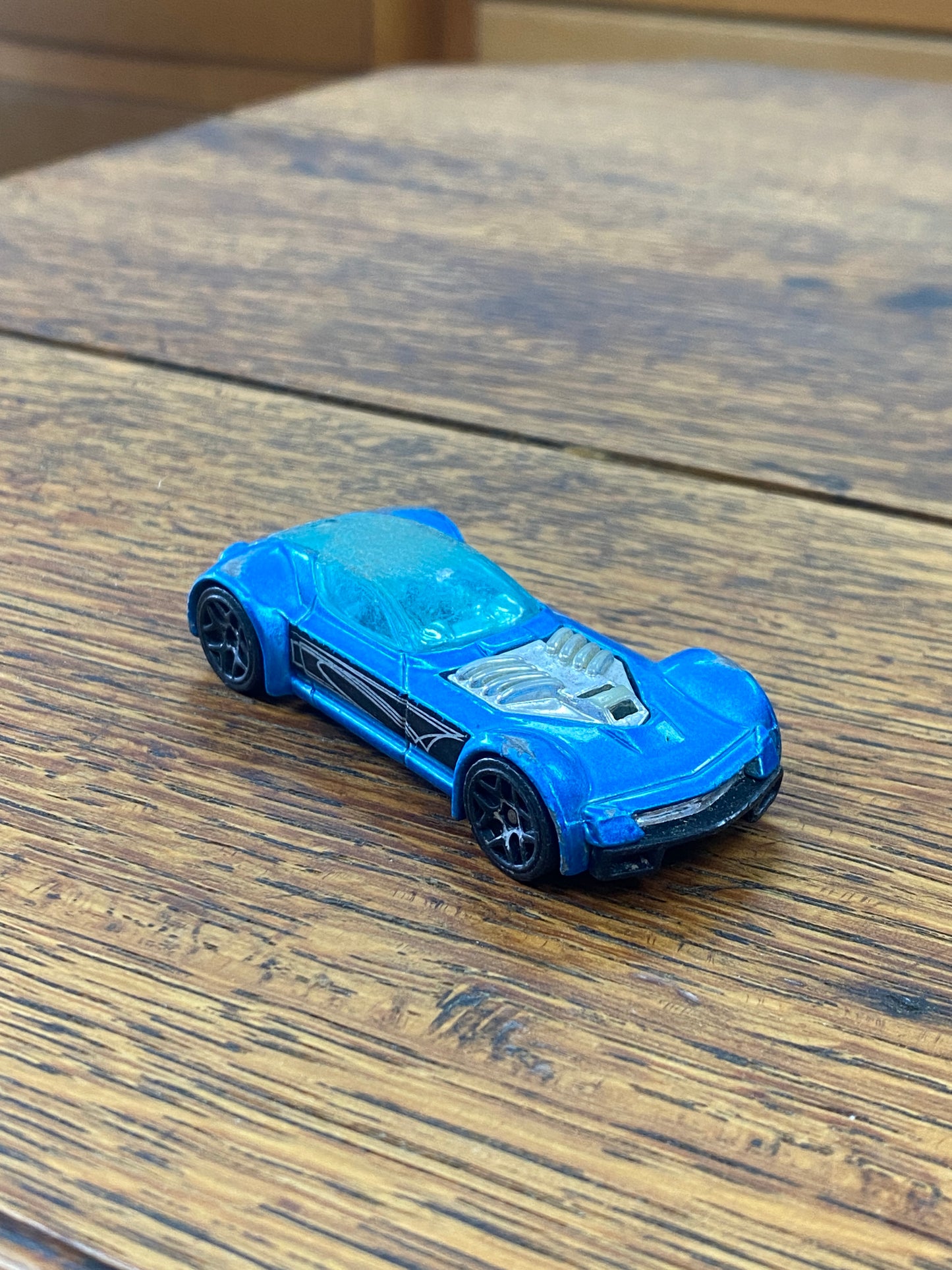 2001 Hot Wheels Balistique Blue
