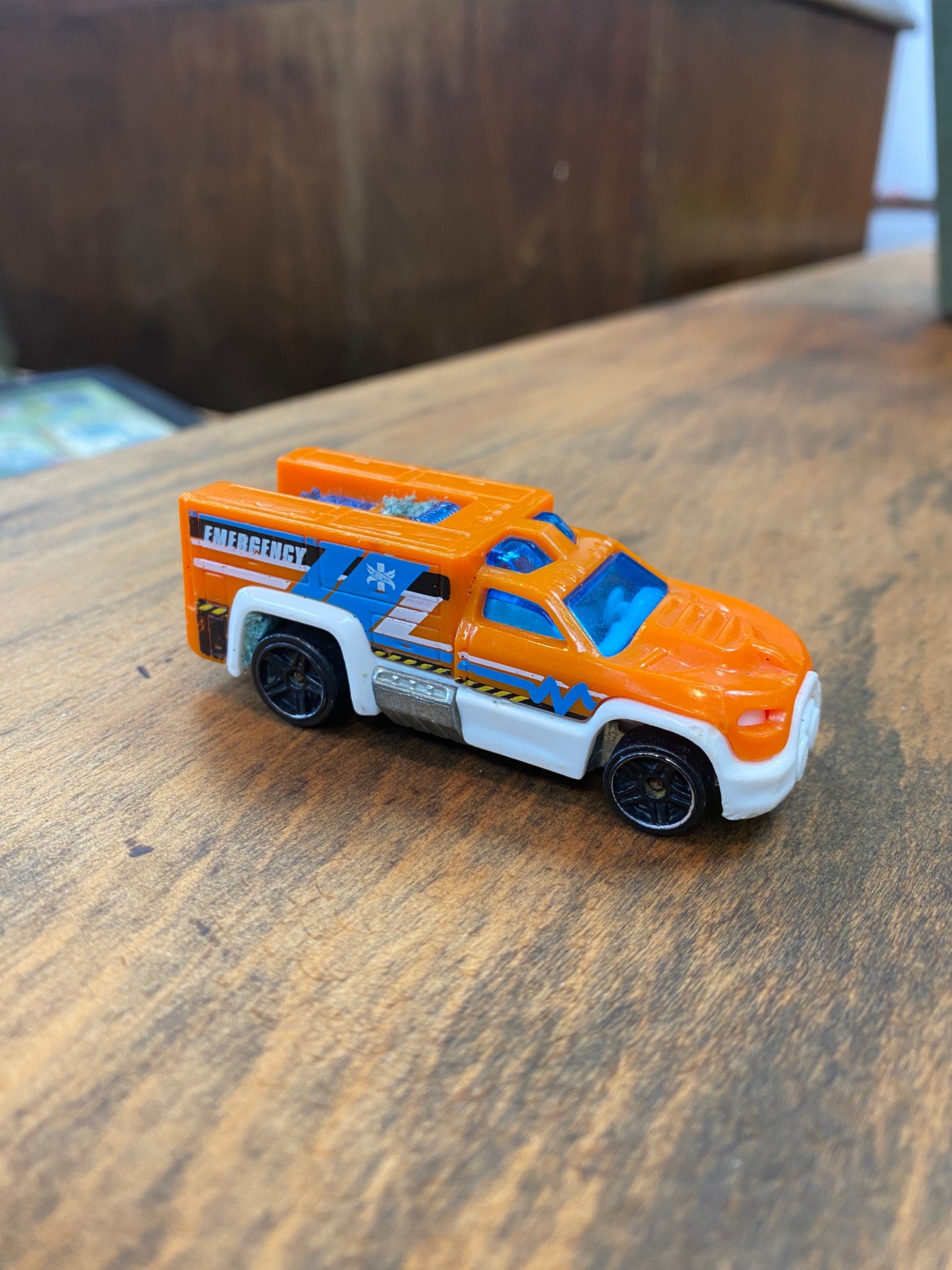 2012 Hot Wheels Mattel Rescue Duty Orange Emergency Vehicle