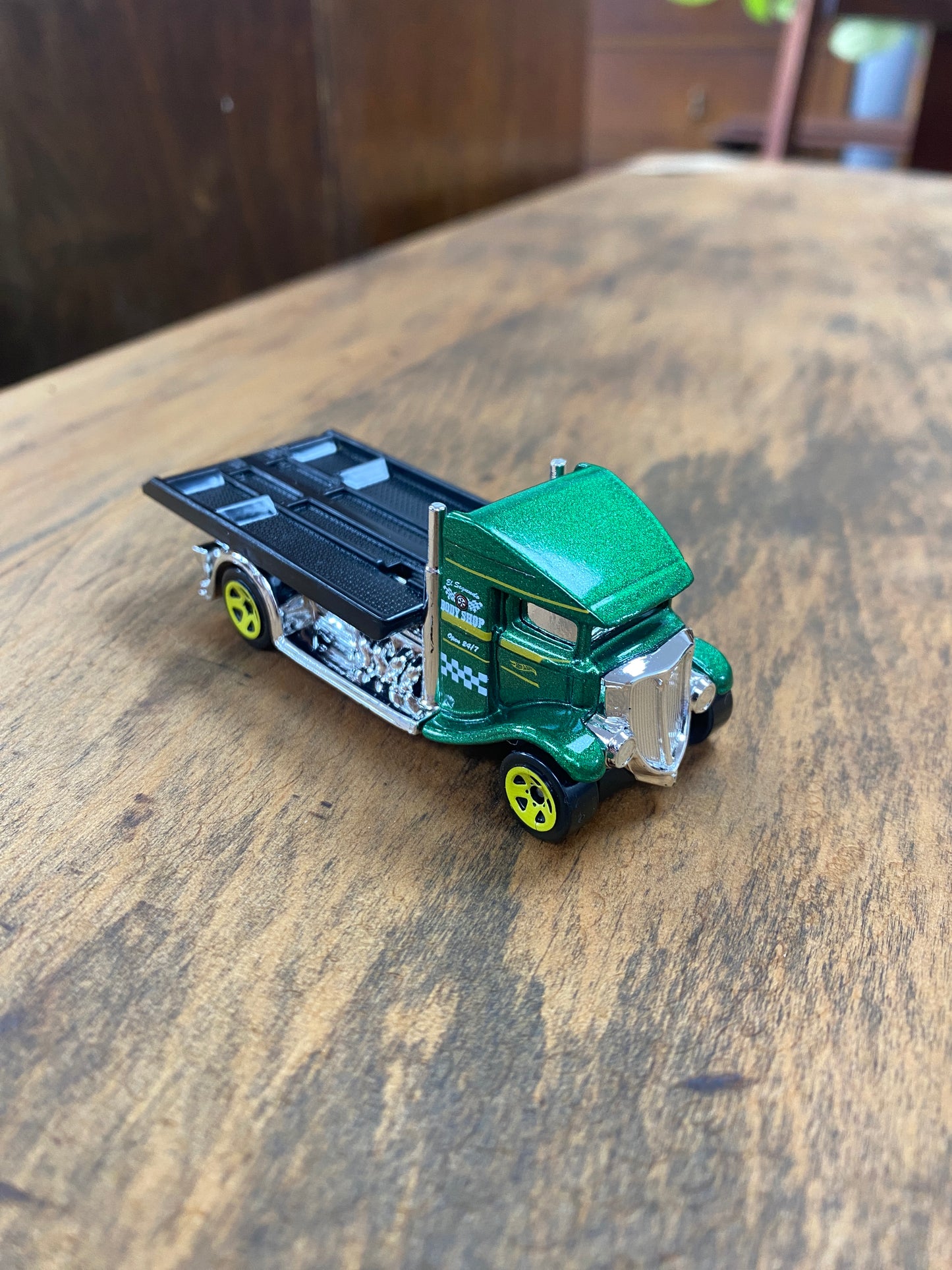 2013 Hot Wheels Fast-bed Hauler