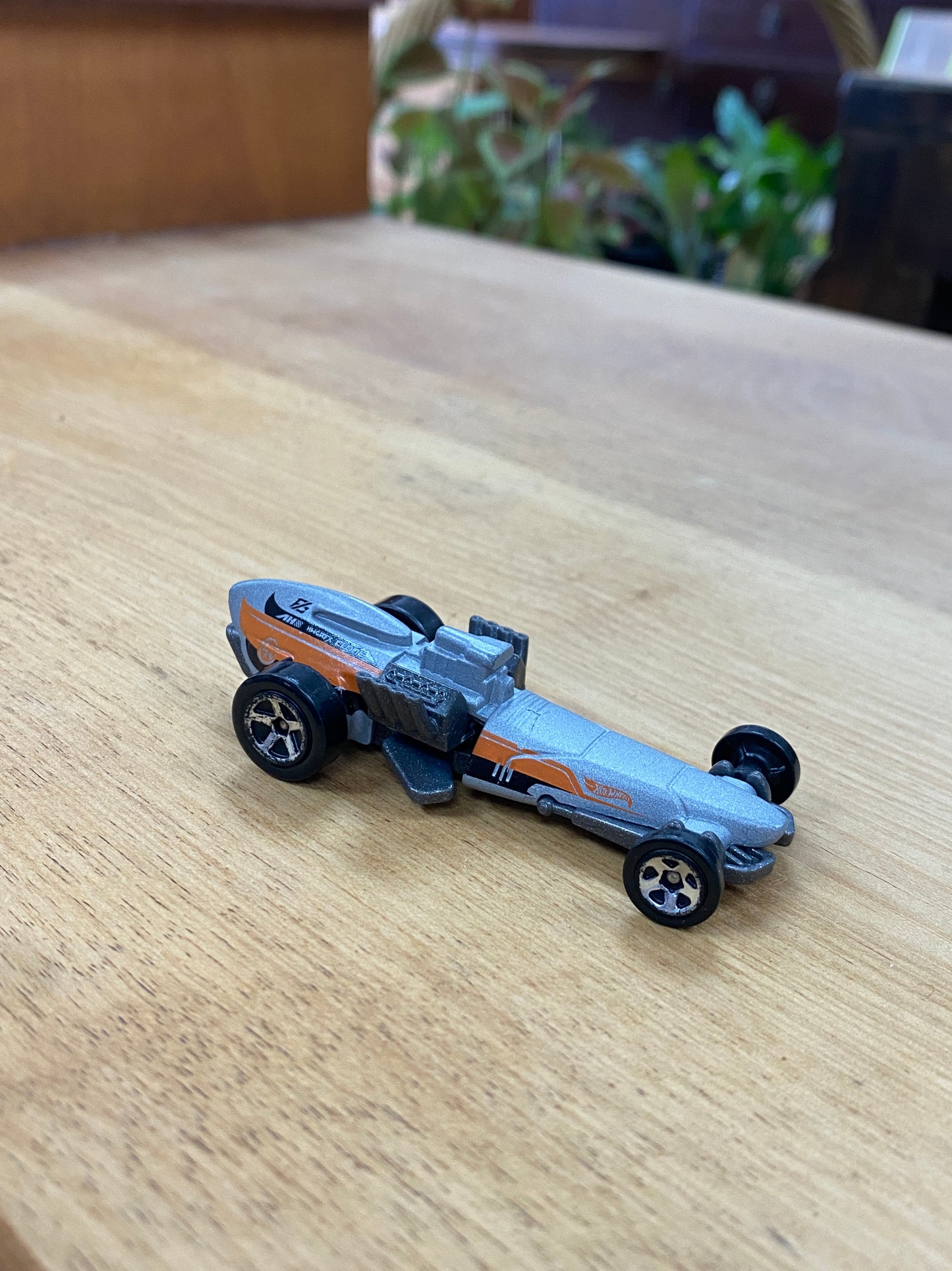 2023 Hot Wheels Q Case Gray Rockin Railer