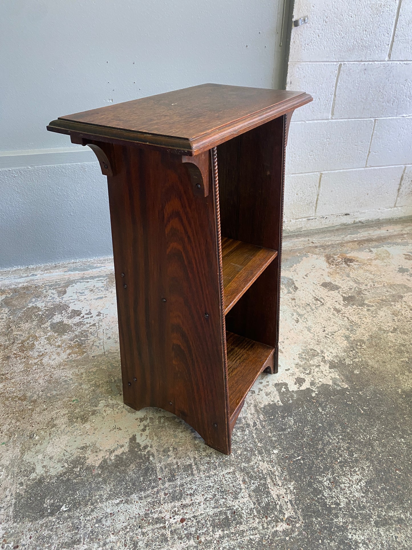 Arts & Crafts Solid Oak Bookcase