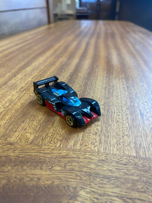 Hot Wheels- 24 Ours Car -Diecast Black Pimi 4 24