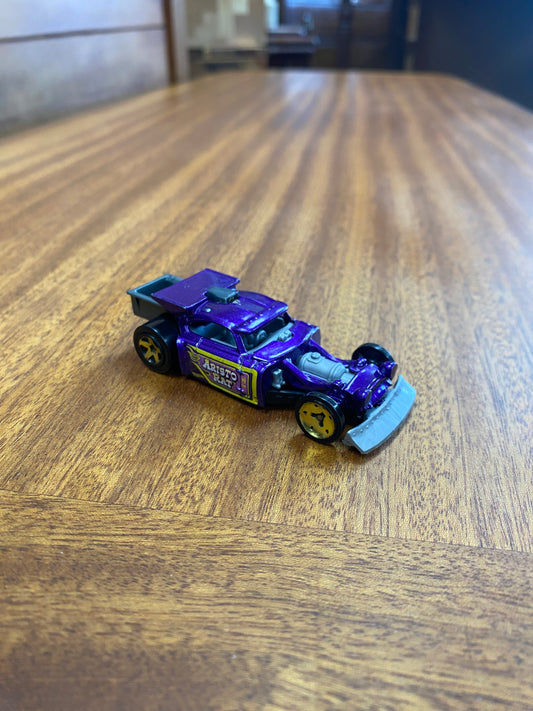 Hot Wheels 2017 Aristo Rat HW LEGENDS OF SPEED