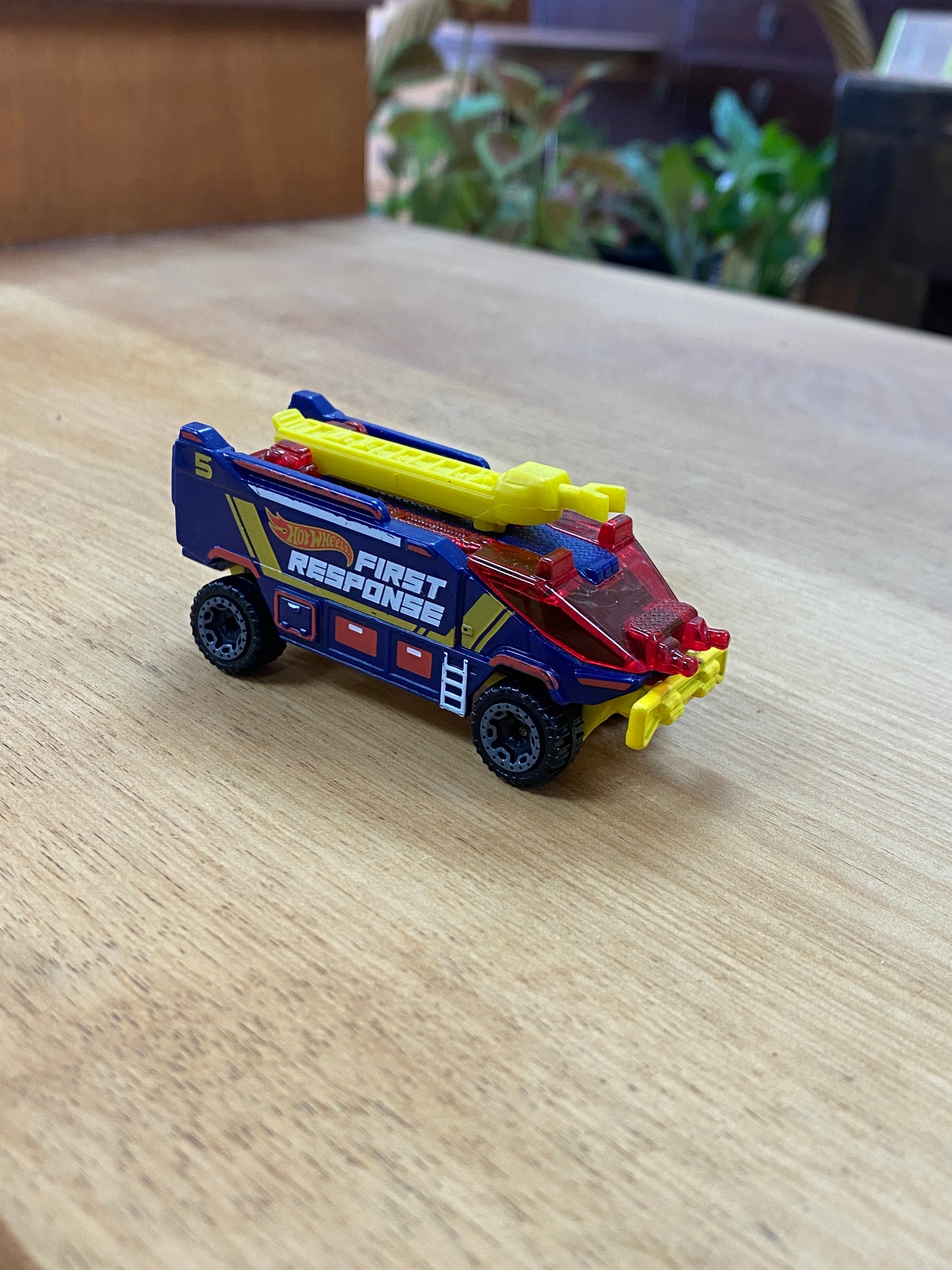 Hot Wheels Runaway Res-Q