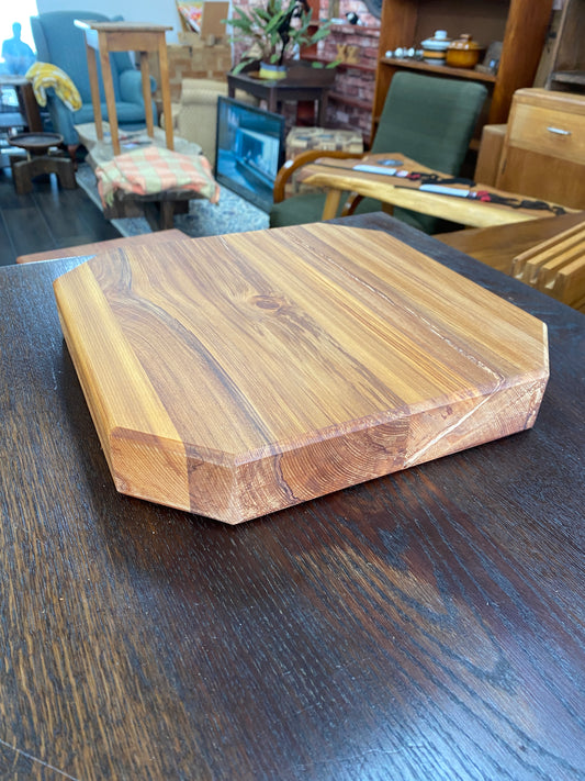Reclaimed NZ Rimu Chopping Board