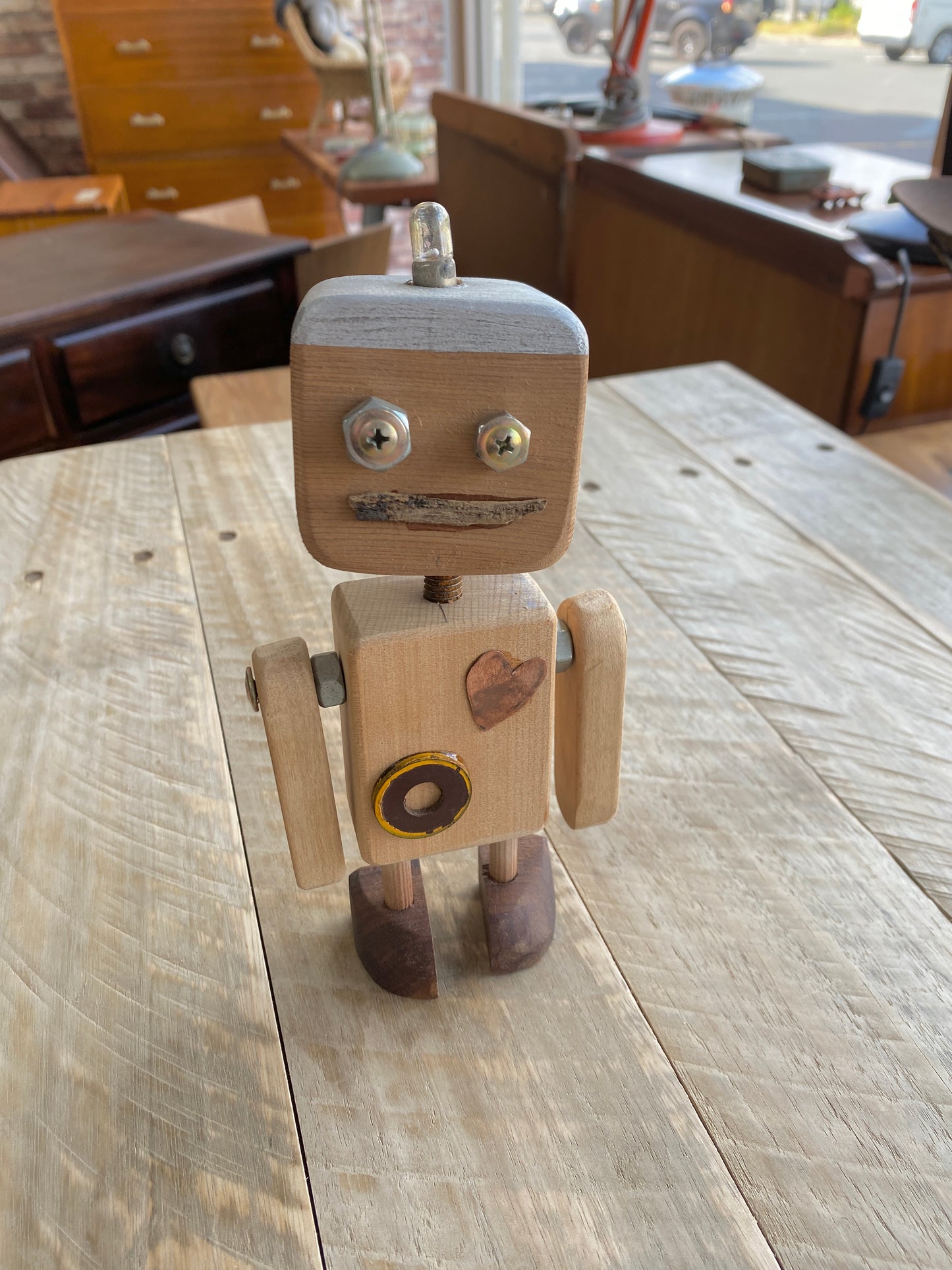 Reclaimed 'Robbie' Robot