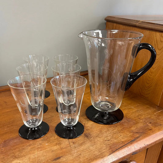 Stunning Etched Glass and Black Detail Jug and Glasses