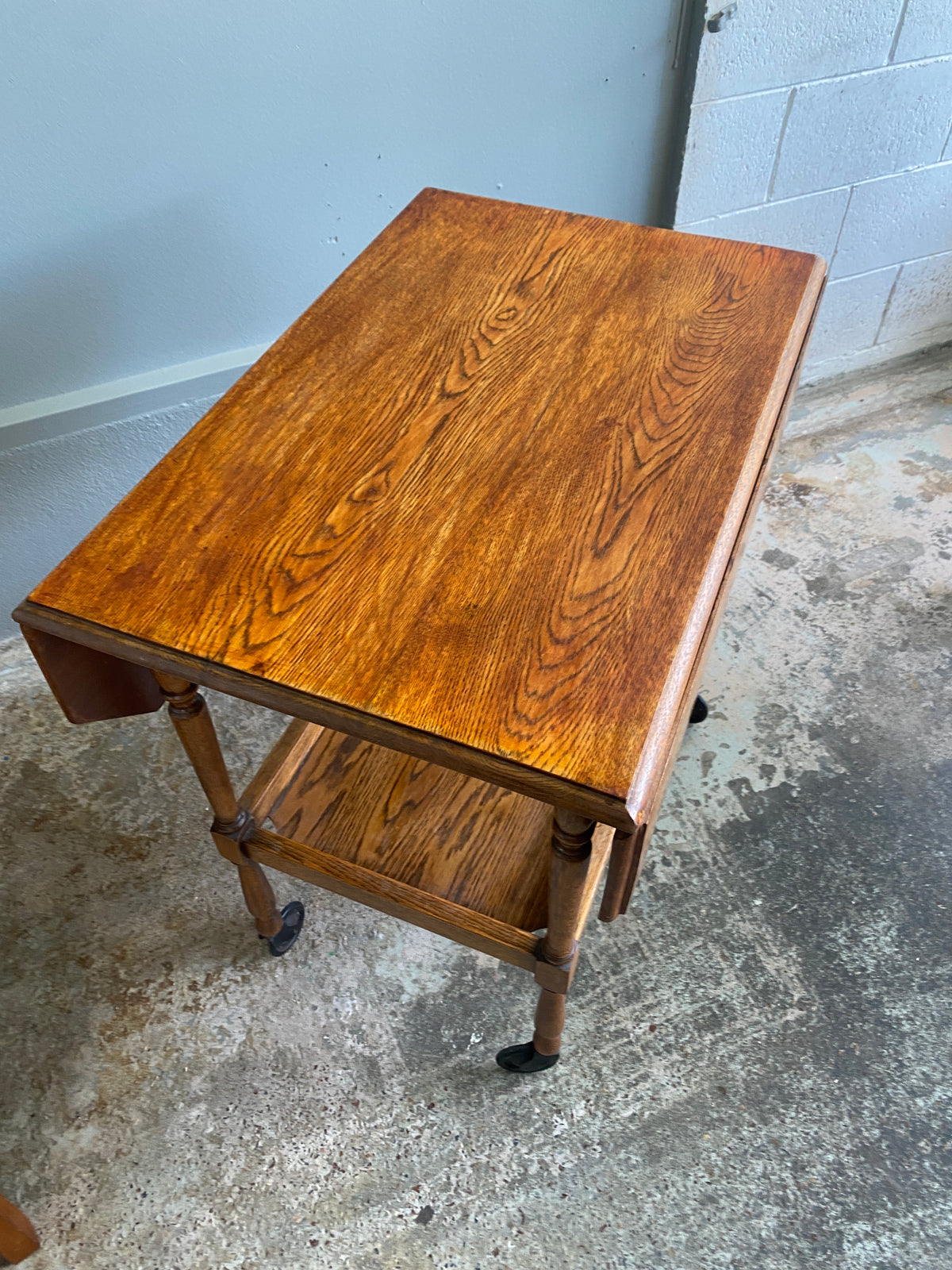 Vintage Oak Drop-leaf Tea Trolley Table