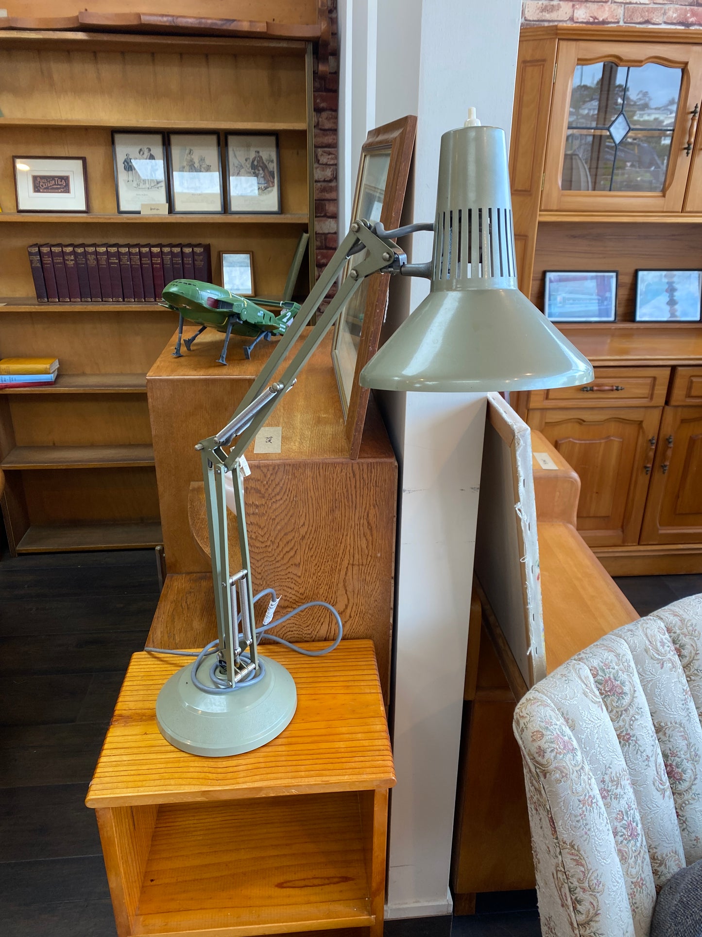 Vintage Superlux Anglepoise Lamp (Metallic Green)