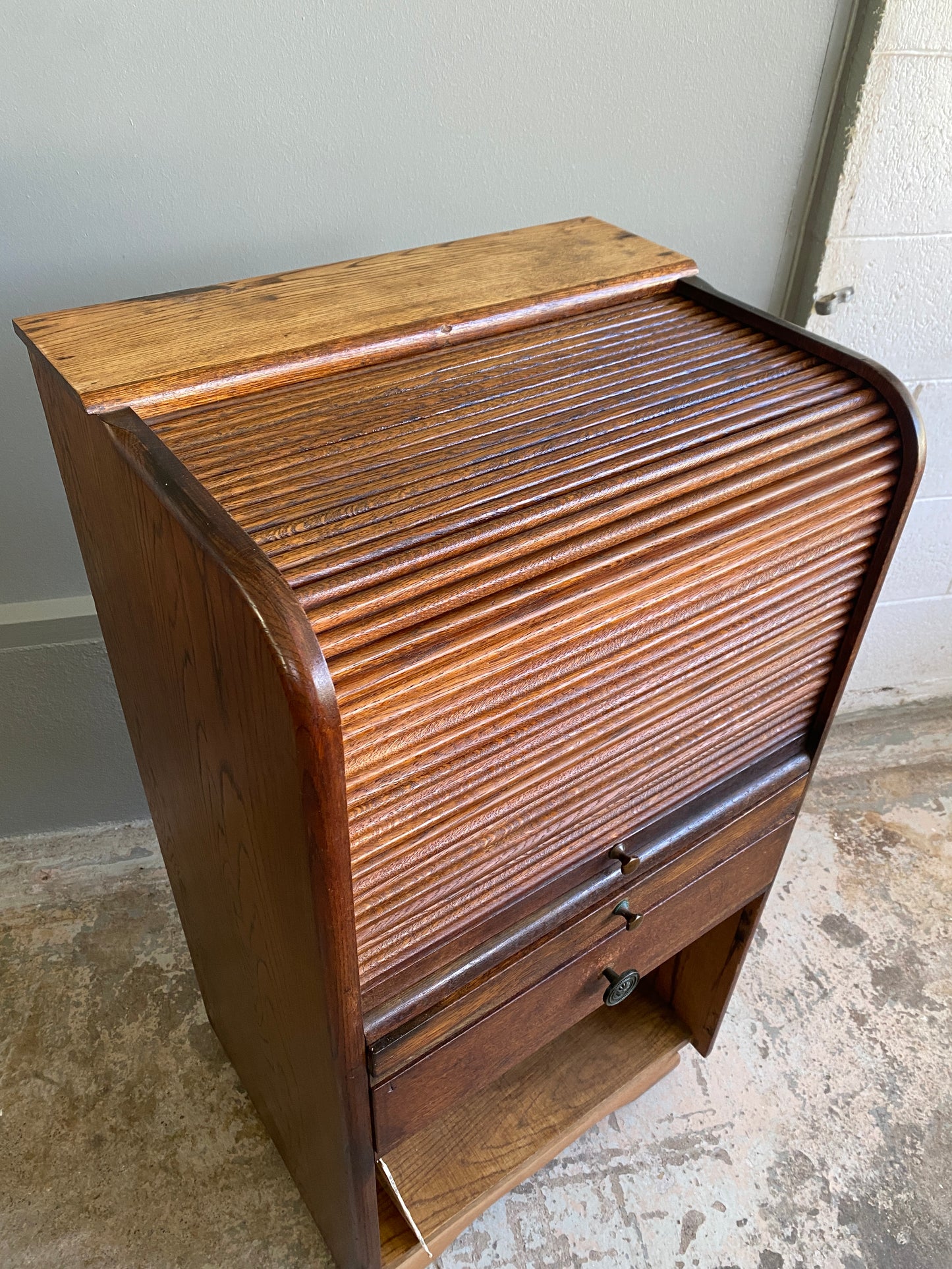 1920s Oak Drinks Cabinet with Tambour
