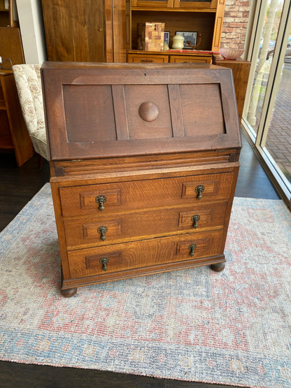 1930s English Oak 3 Drawer Bureau