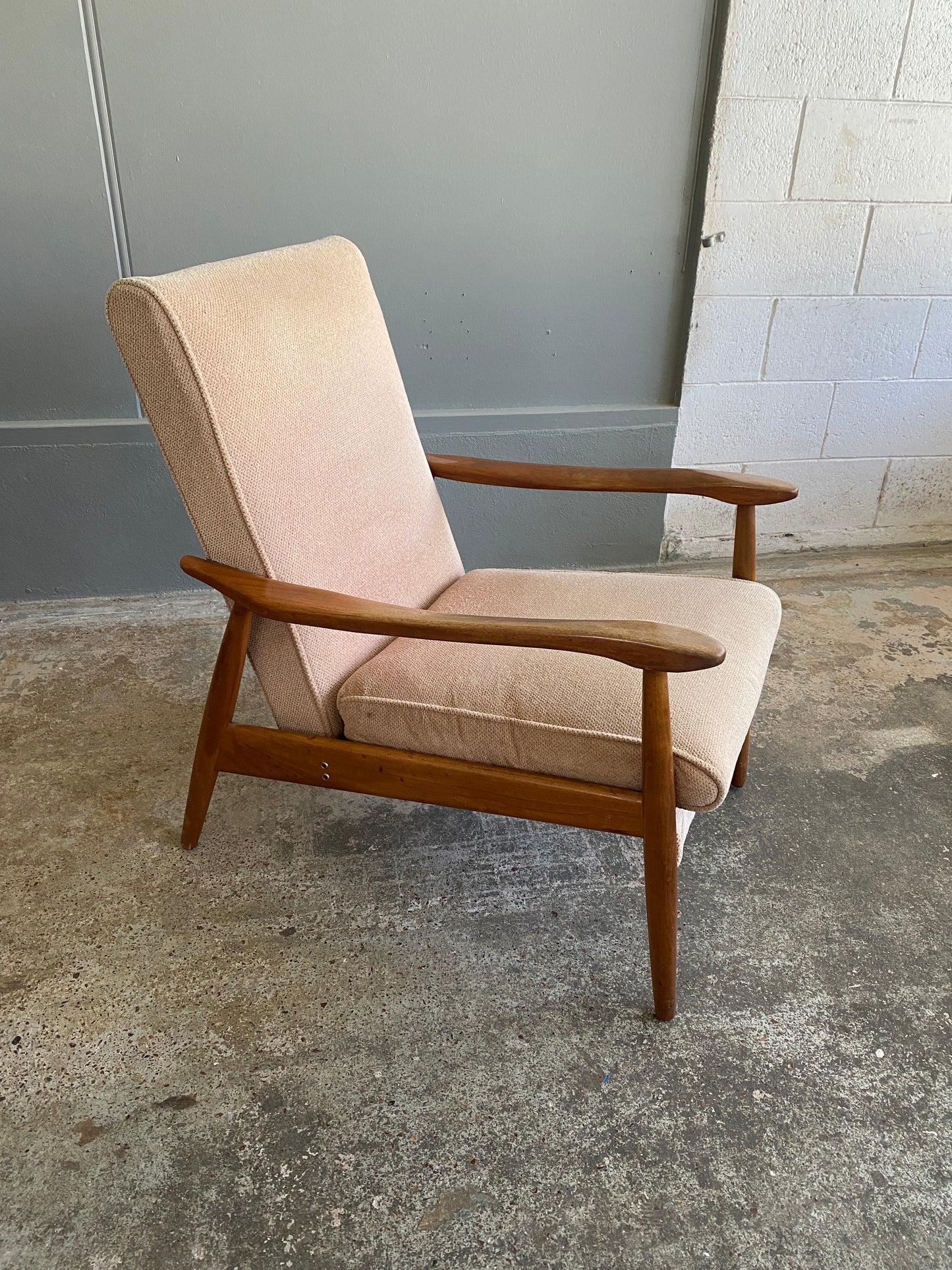 1960s Mid Century Modern AIREST 'Paddle' Arm Chair