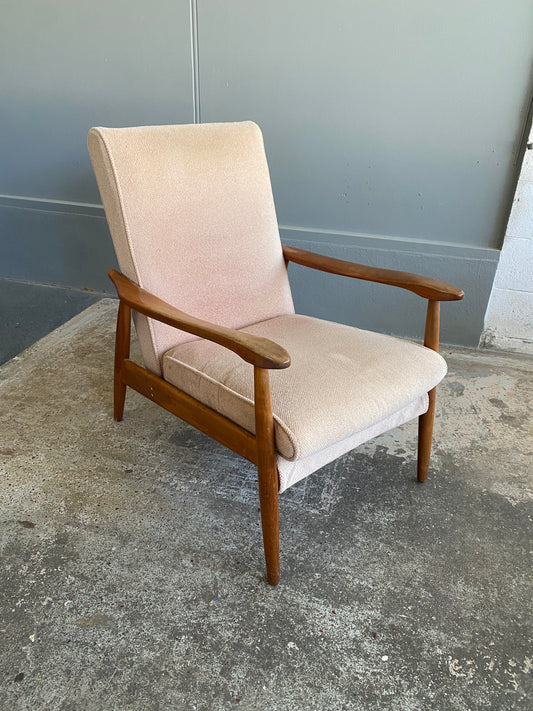 1960s Mid Century Modern AIREST 'Paddle' Arm Chair