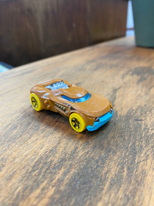 2011 HotWheels '16 Growler DTY52