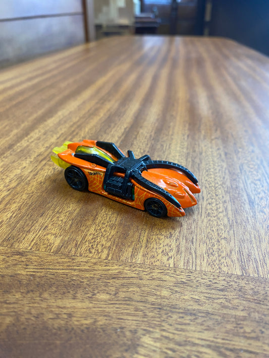 2013 Hot Wheels Spider Car Arachnarod Orange