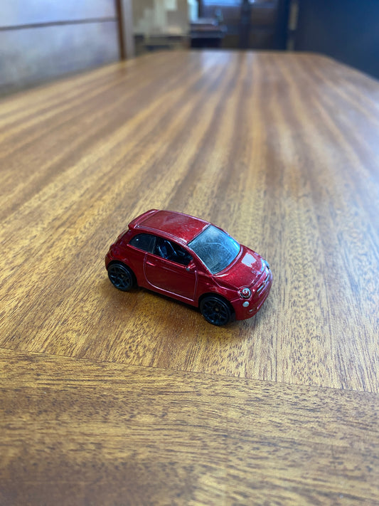 2014 HOT WHEELS FIAT 500 HW CITY