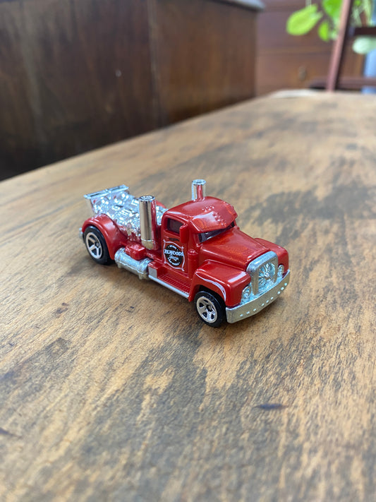 2014 Mattel Hotwheels City Works Turbine Time CFH21
