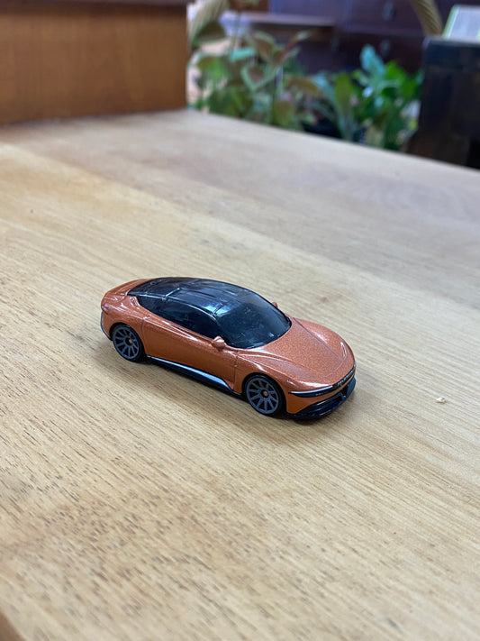 2024 24 DeLorean Alpha5