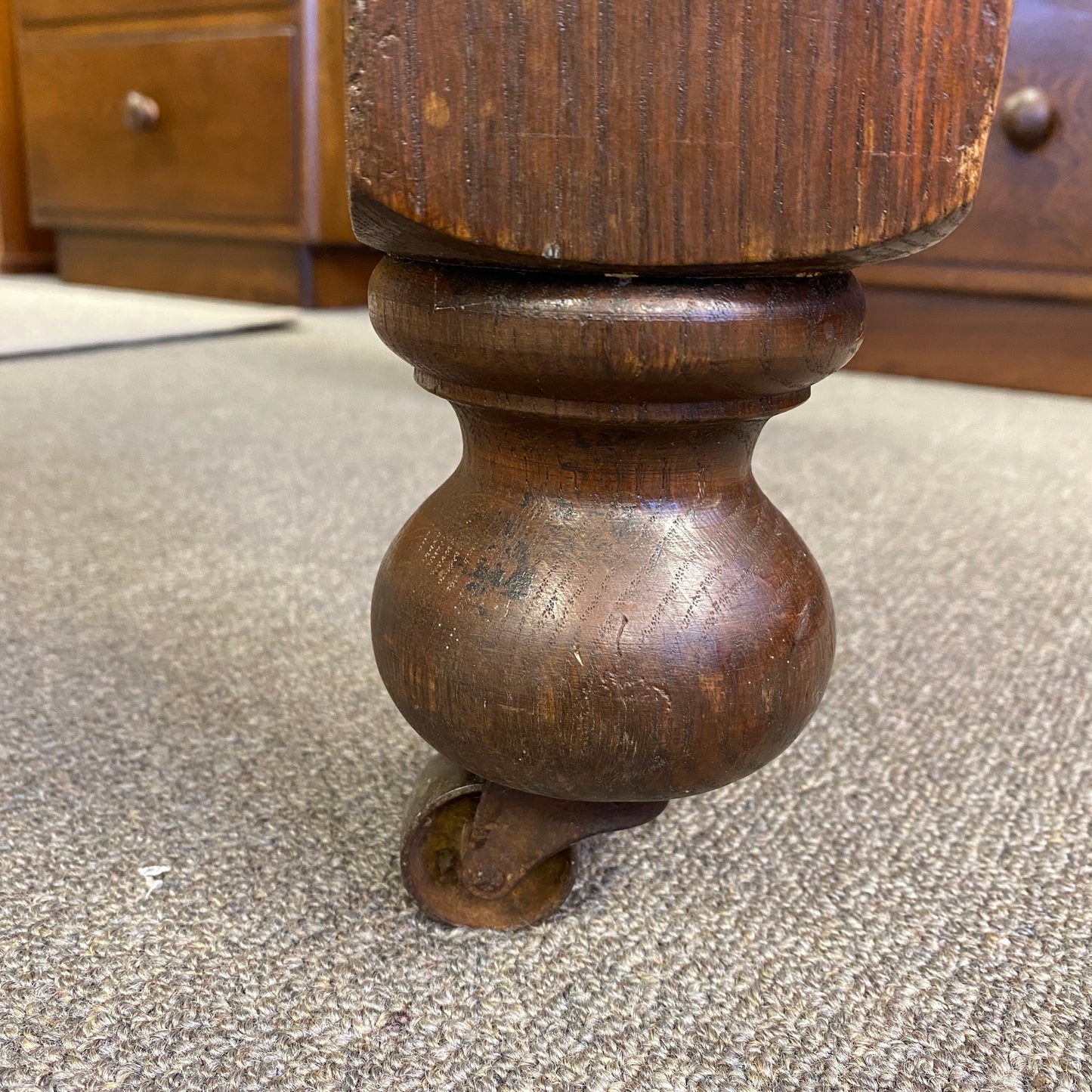 Antique Oak Barley Twist Extension Dining Table