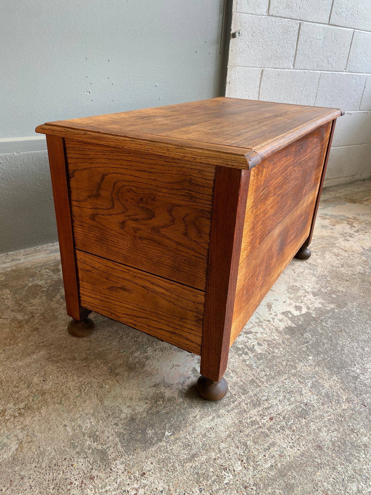 Antique Solid Oak Blanket Box/Hall Seat