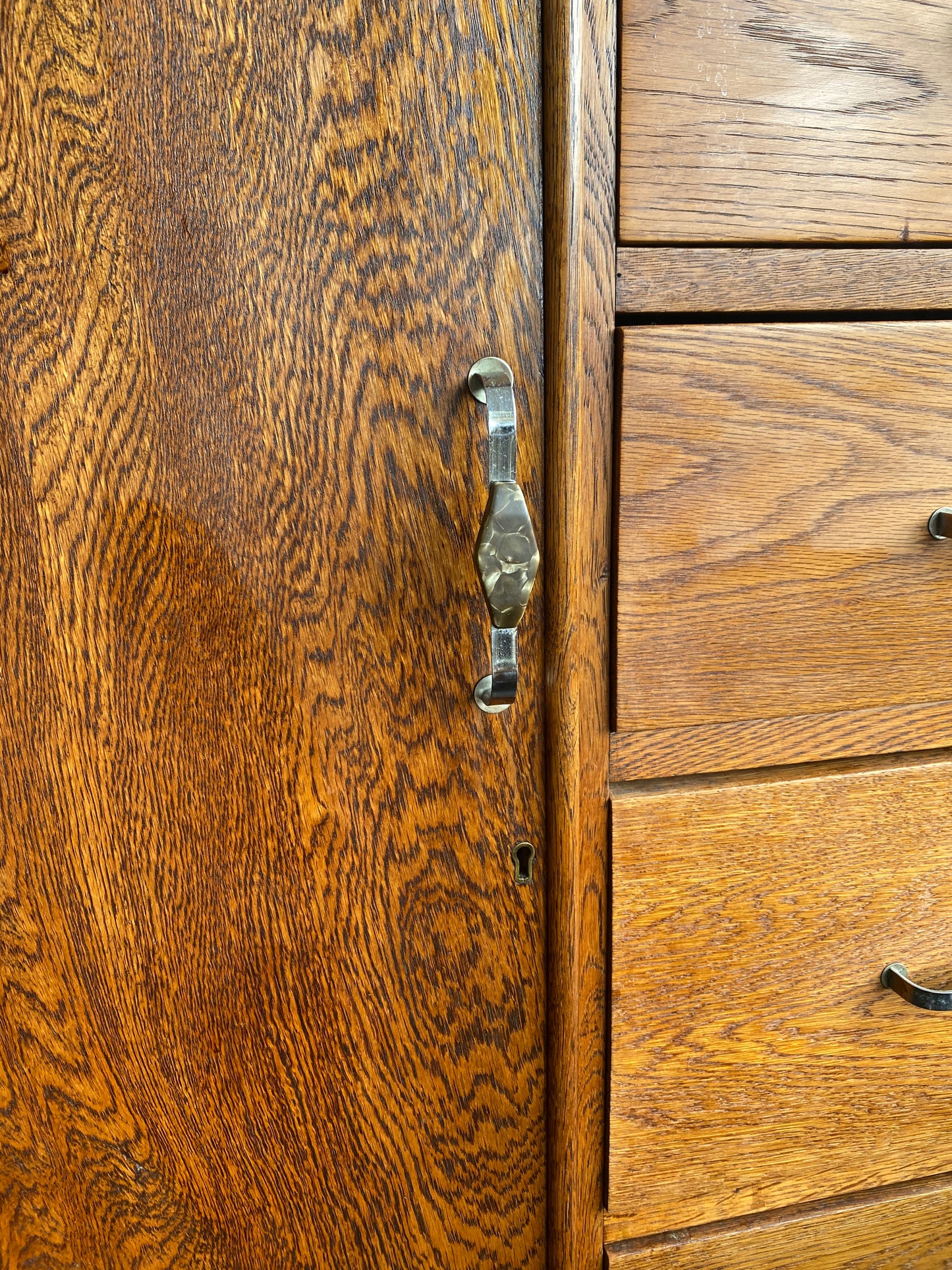 Art Deco Oak Manrobe
