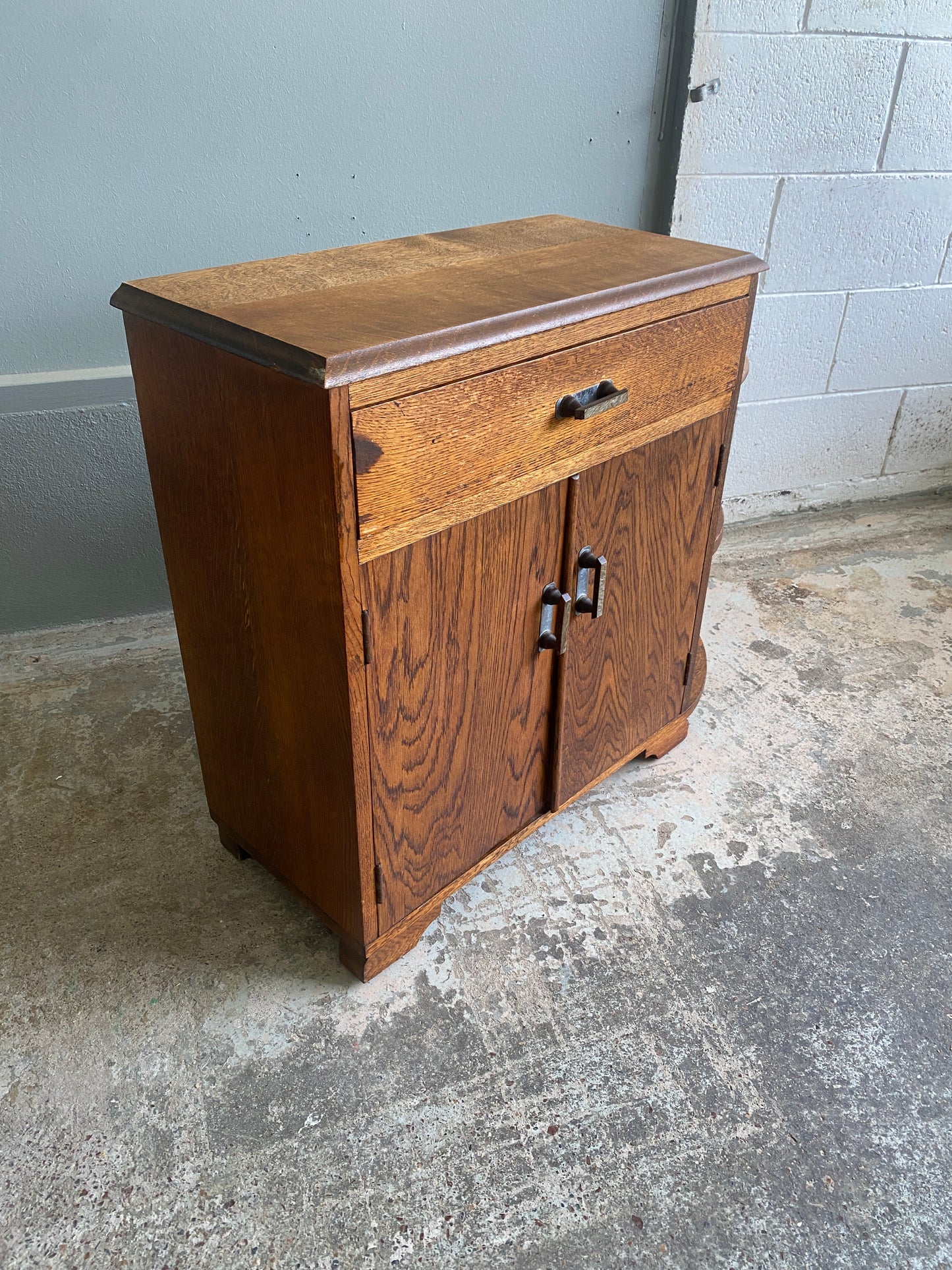 Art Deco Tiger Oak Side Cupboard/Bookshelf