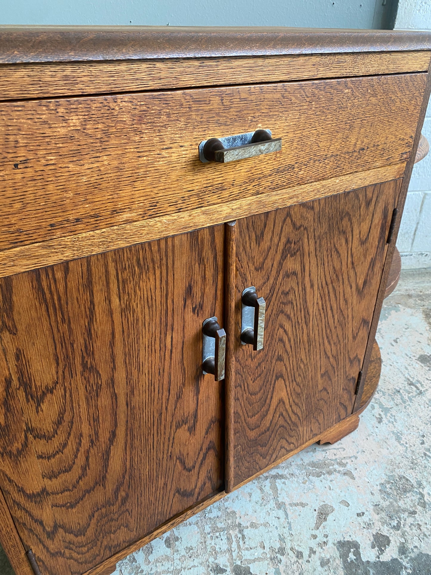 Art Deco Tiger Oak Side Cupboard/Bookshelf