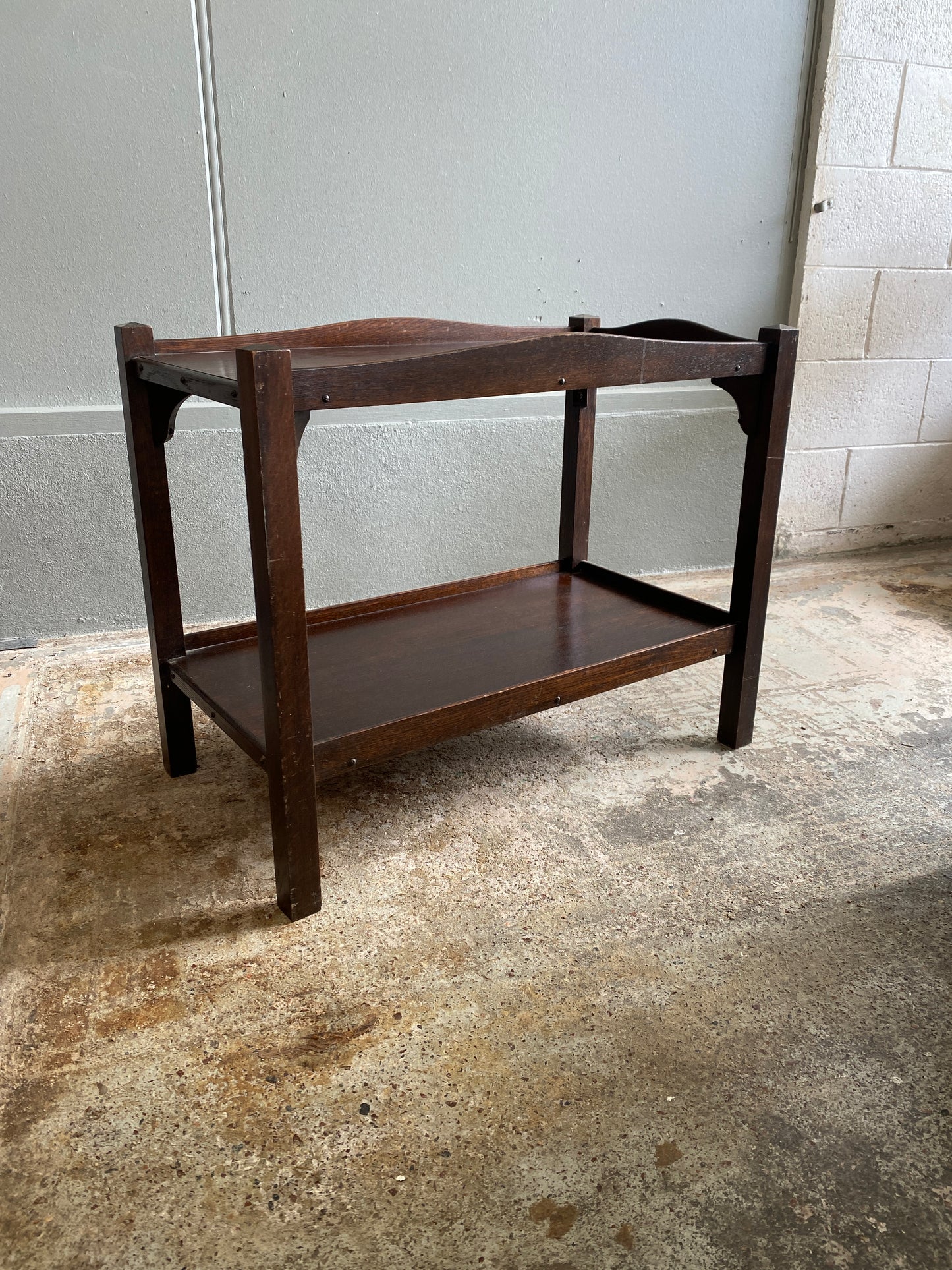 Arts & Crafts English Solid Oak Side Table