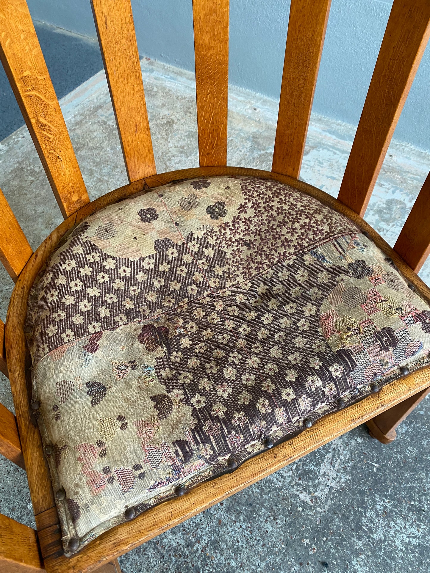 Arts & Crafts Quarter Sawn Oak Barrel Armchair