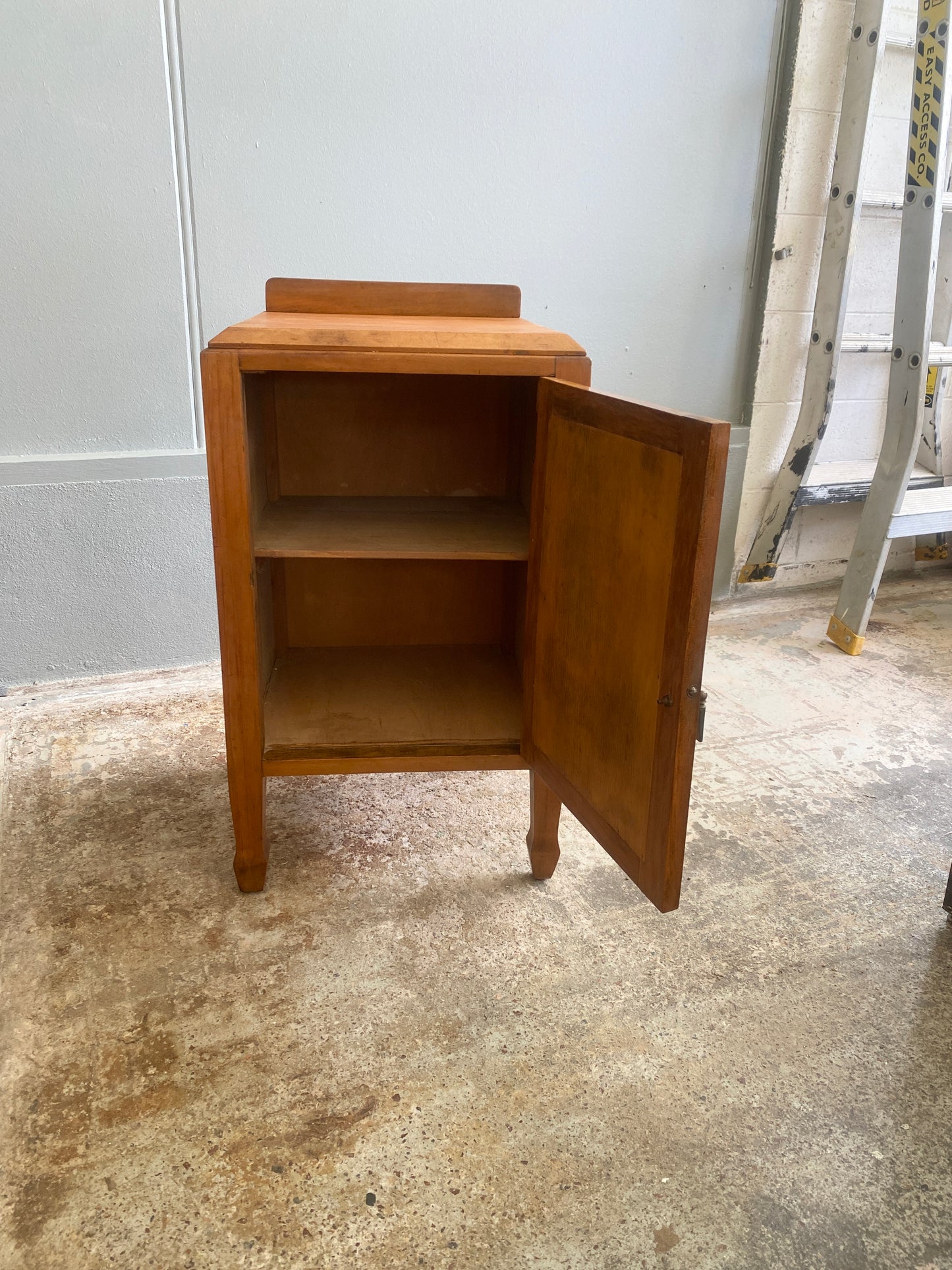 Arts & Crafts Rimu Pot Cupboard