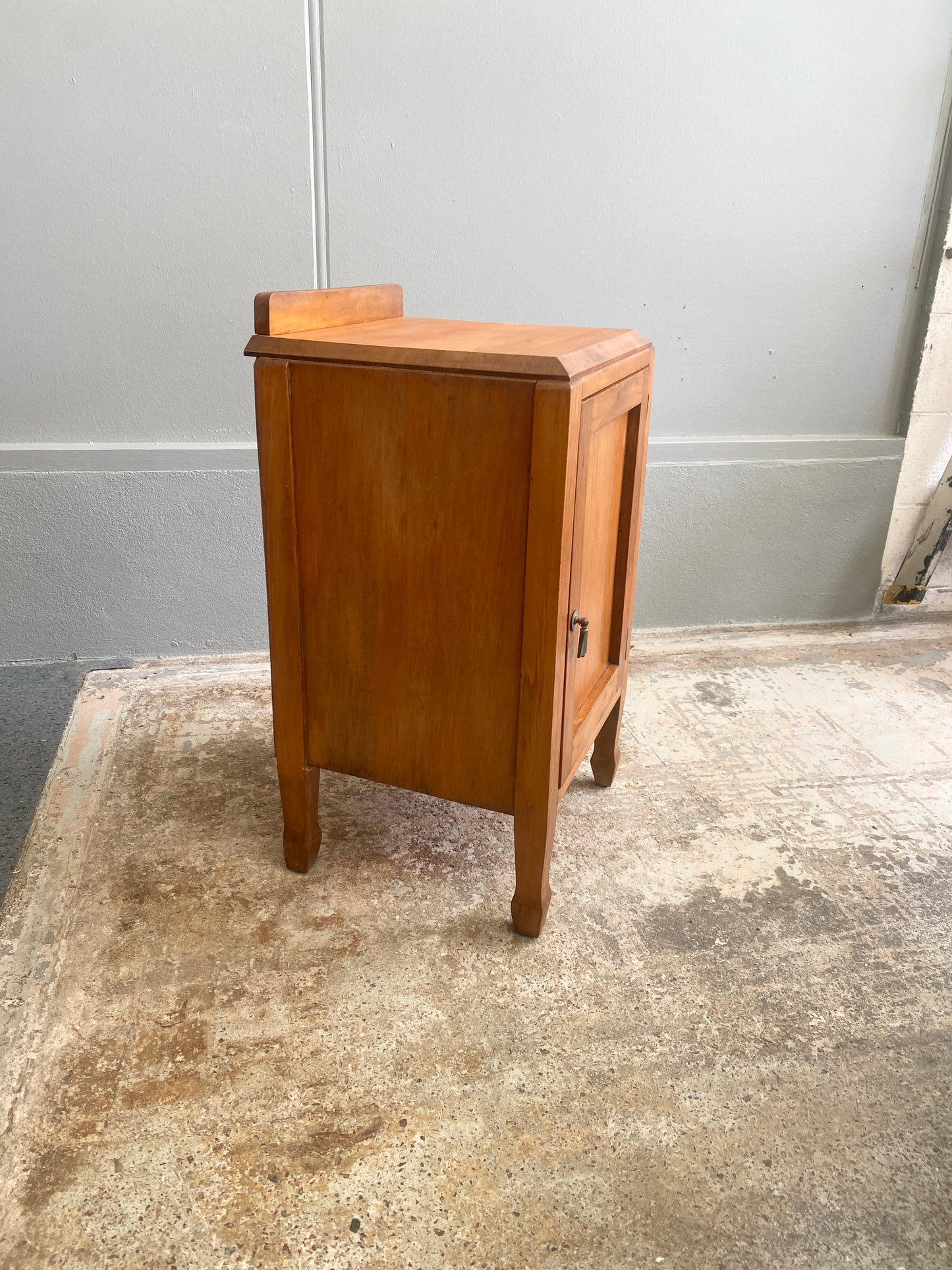 Arts & Crafts Rimu Pot Cupboard