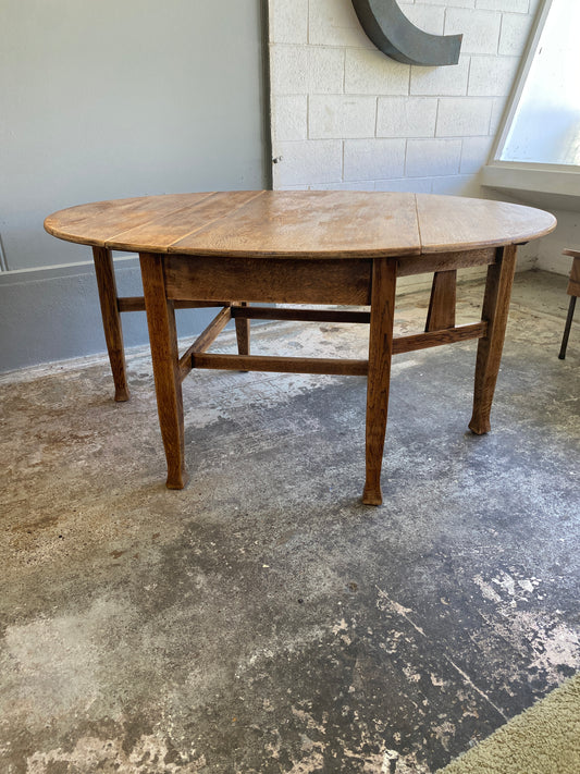 Arts & Crafts Solid Oak Drop Leaf Dining Table