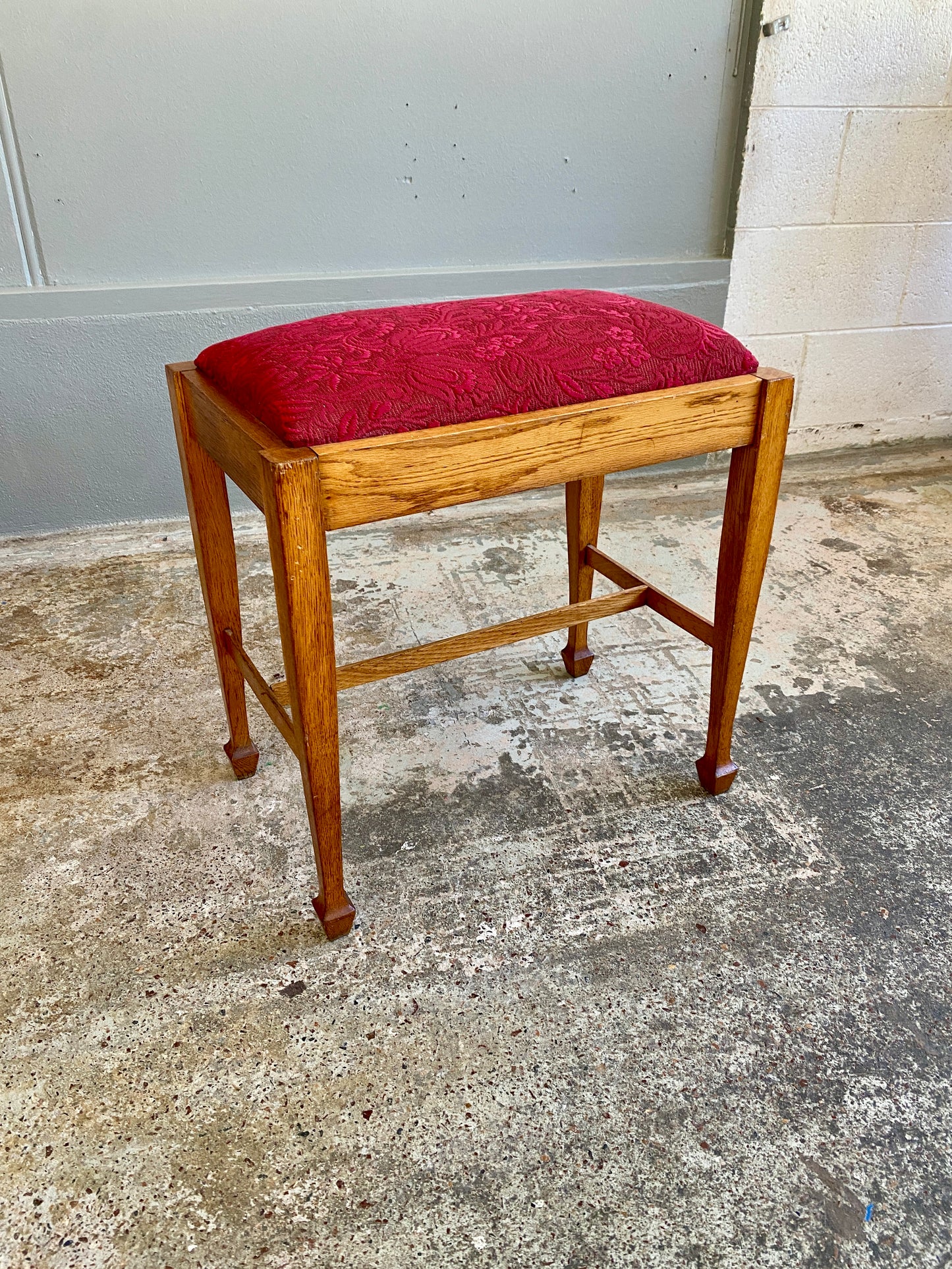 Arts & Crafts Solid Oak Piano Stool