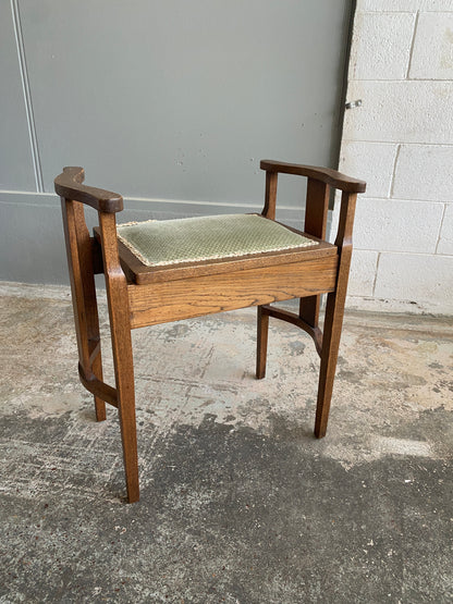 Arts & Crafts Solid Oak Piano Stool