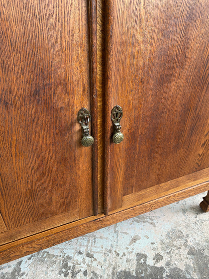Arts & Crafts Solid Tiger Oak Side Cupboard