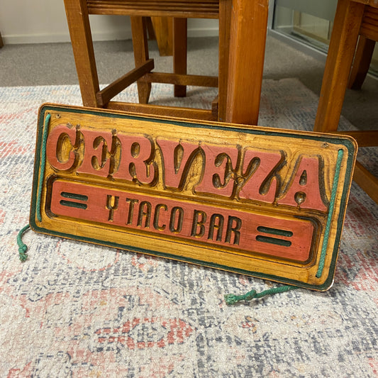 Cerveza Restaurant Sign