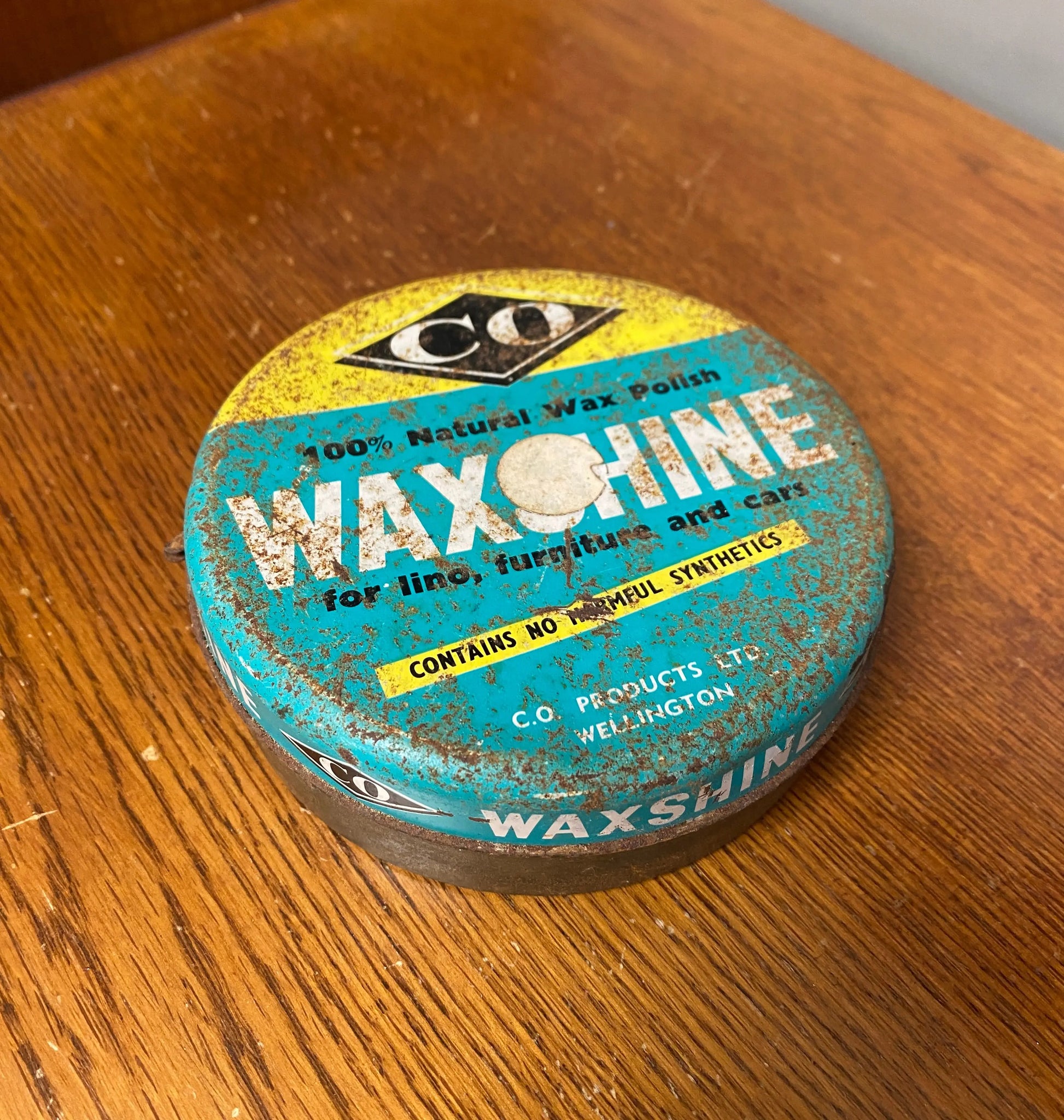 Co Waxshine Vintage Tin - Plots & Pickles