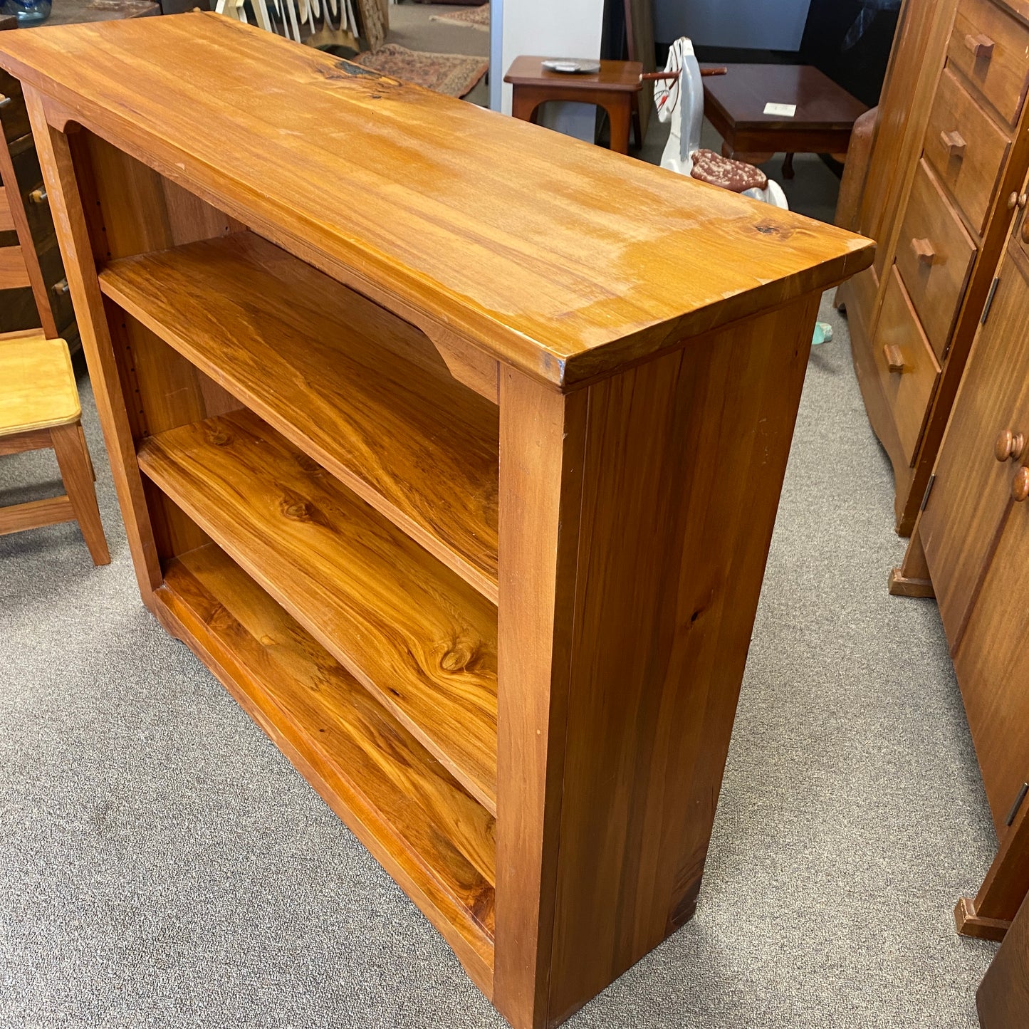 Country Style Rimu Bookcase