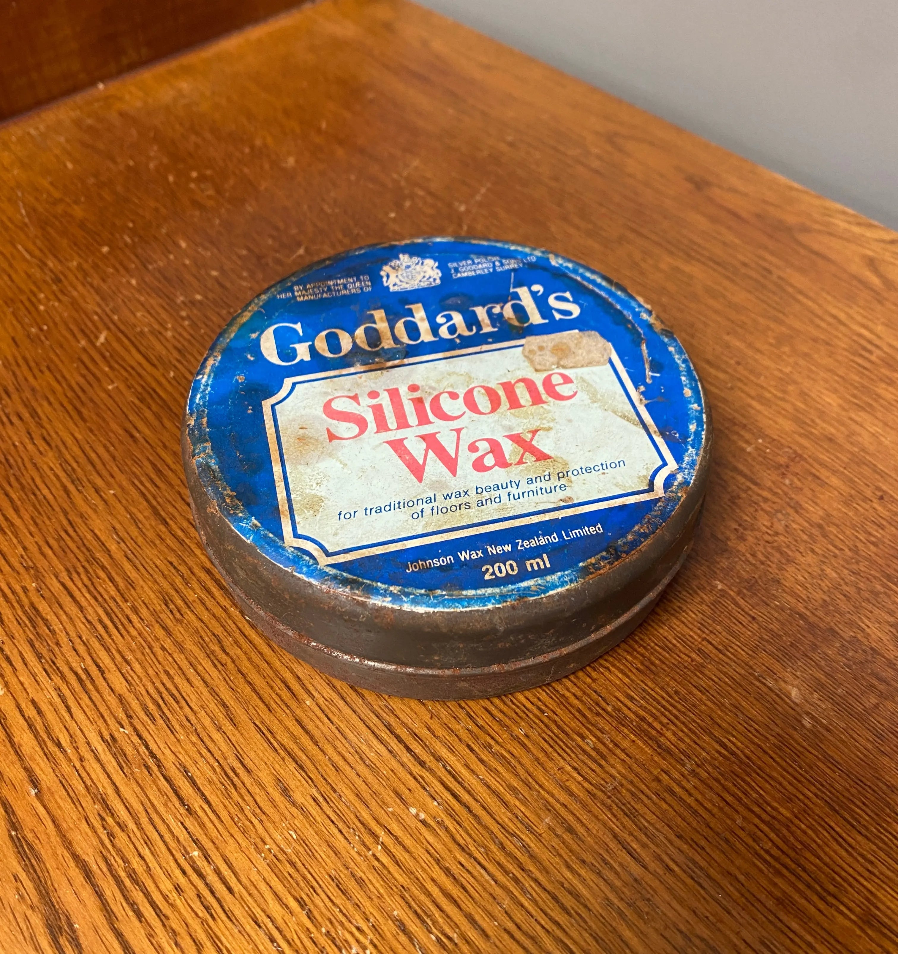 Goddards Silicone Wax Vintage Tin | Plots & Pickles