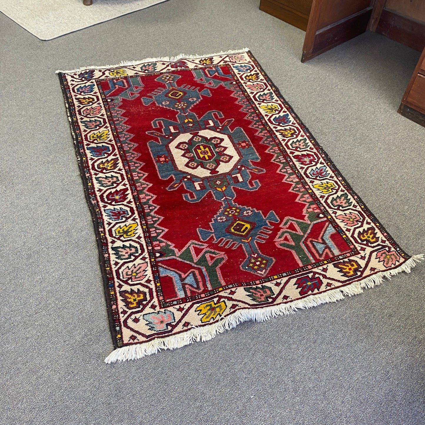 Hand Knotted Wool Pile Rug 1500 mm x 1000mm