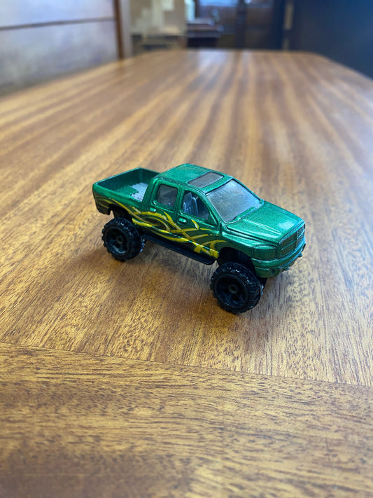 Hot Wheels - Dodge Ram 1600 4x4 Pick Up Truck