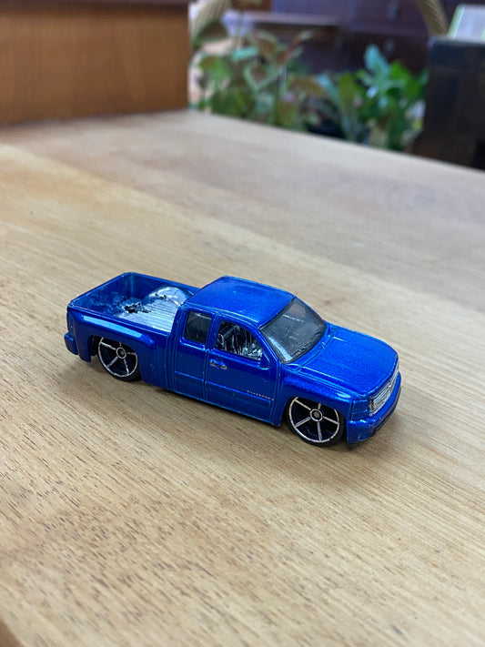 Hot Wheels Chevy Silverado 2007