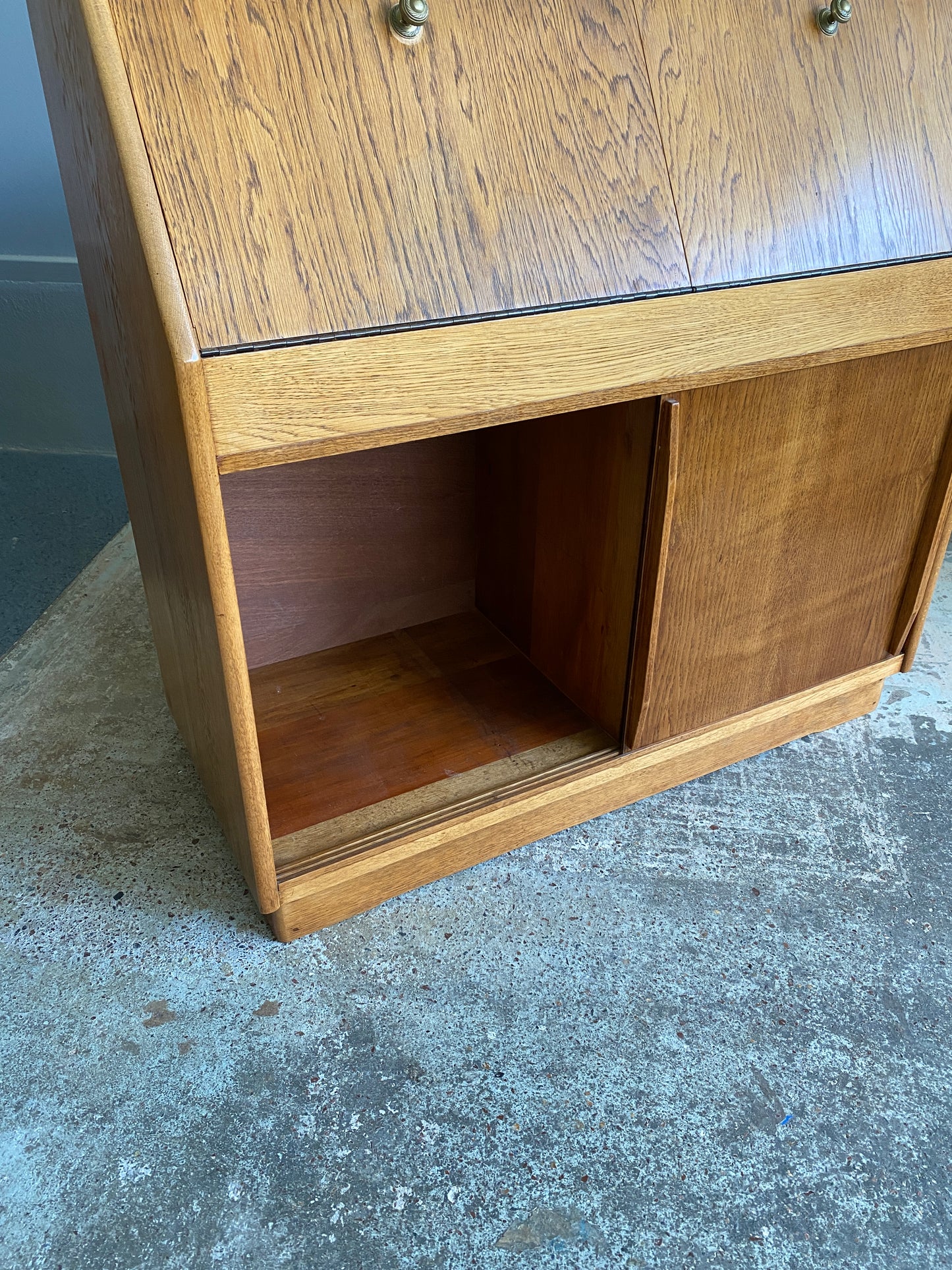 Mid-Century Light Tiger Oak Drinks/Record Cabinet
