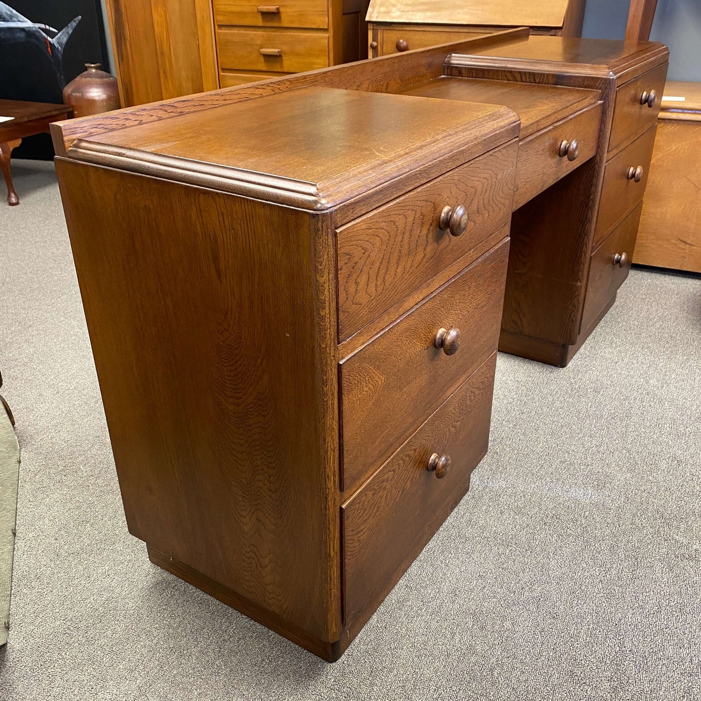 Mid-century Oak 7 Drawer Dresser