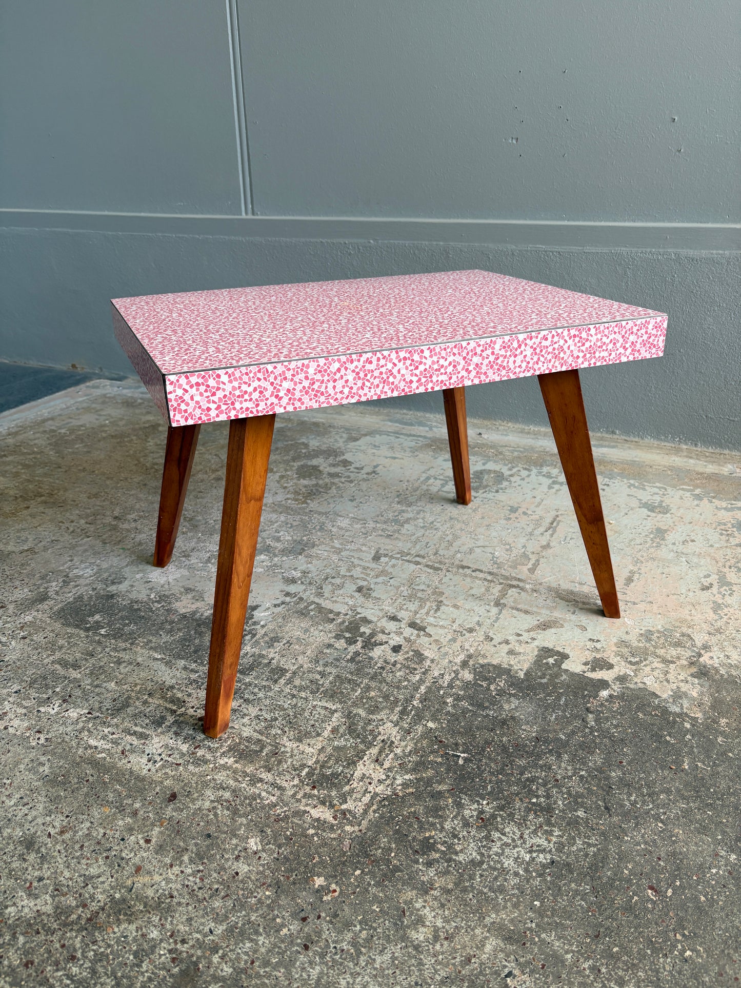 Mid Century Modern Atomic Era Side Table
