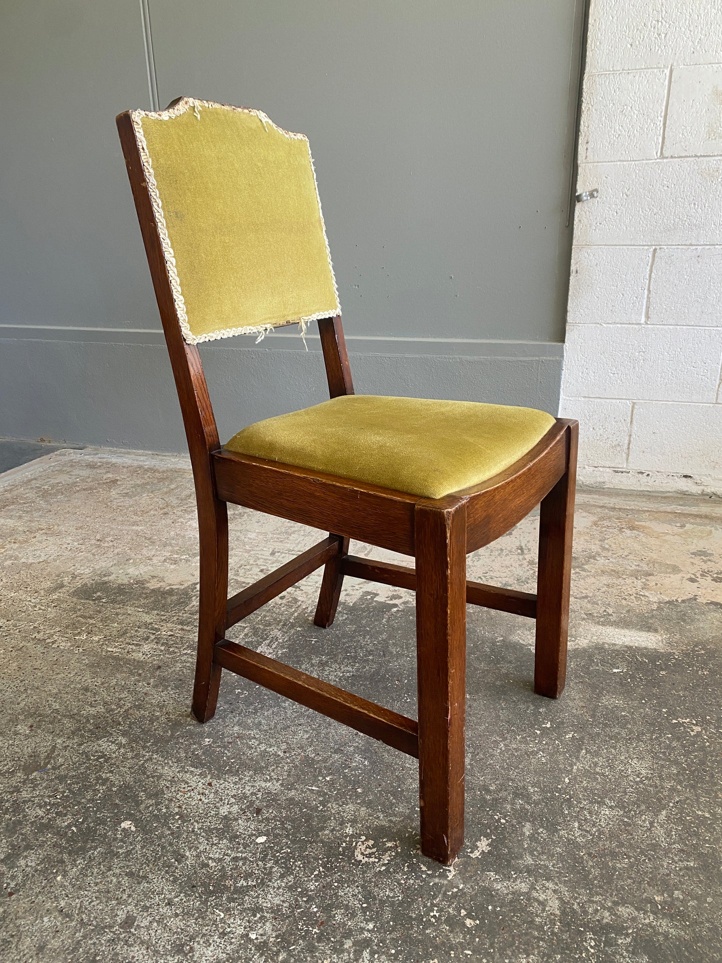 Mid Century Solid Oak Dining Chairs (Set of 4)