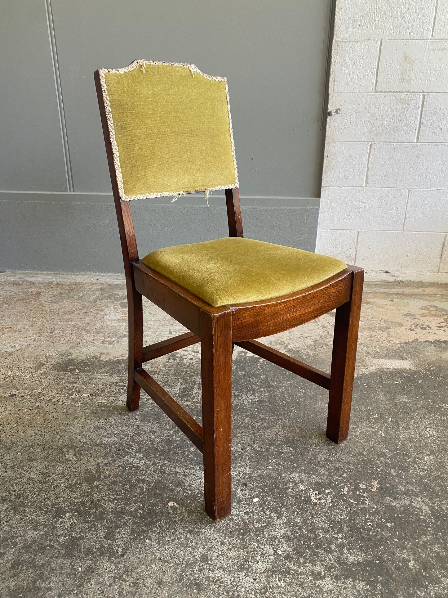Mid Century Solid Oak Dining Chairs (Set of 4)
