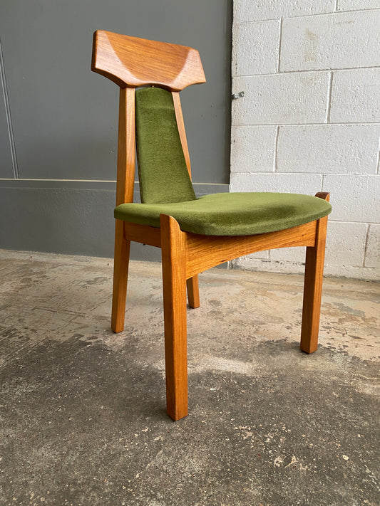 Mid Century 'T' Back Chair