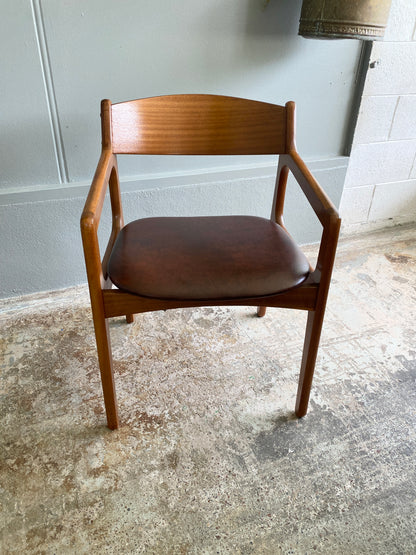 Otto Larsen Mid-Century 'Da Nina' Carver Chair