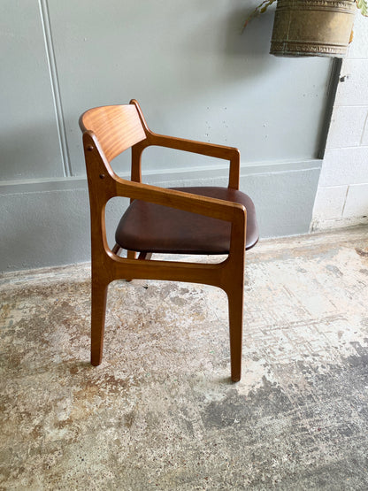 Otto Larsen Mid-Century 'Da Nina' Carver Chair
